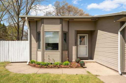 11644 Oak Park Drive NE, Minneapolis, MN 55434