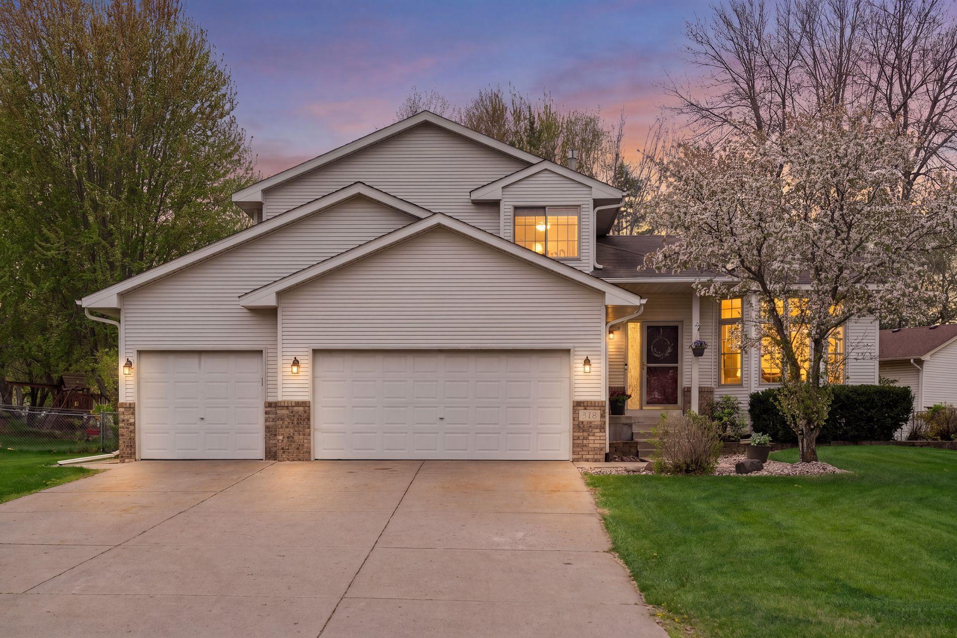 Welcome home! This fabulous 4 bed, 3 bath home will not disappoint.