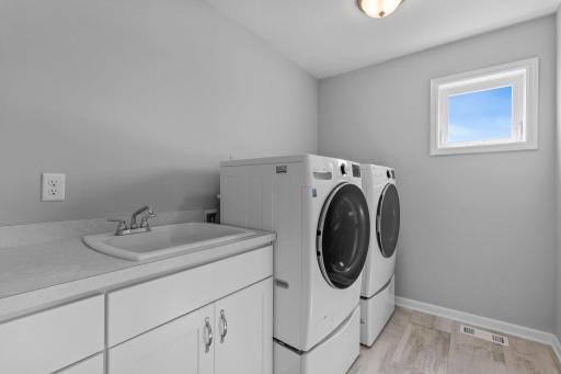 9188 Maas Circle, Saint Bonifacius, MN 55375
