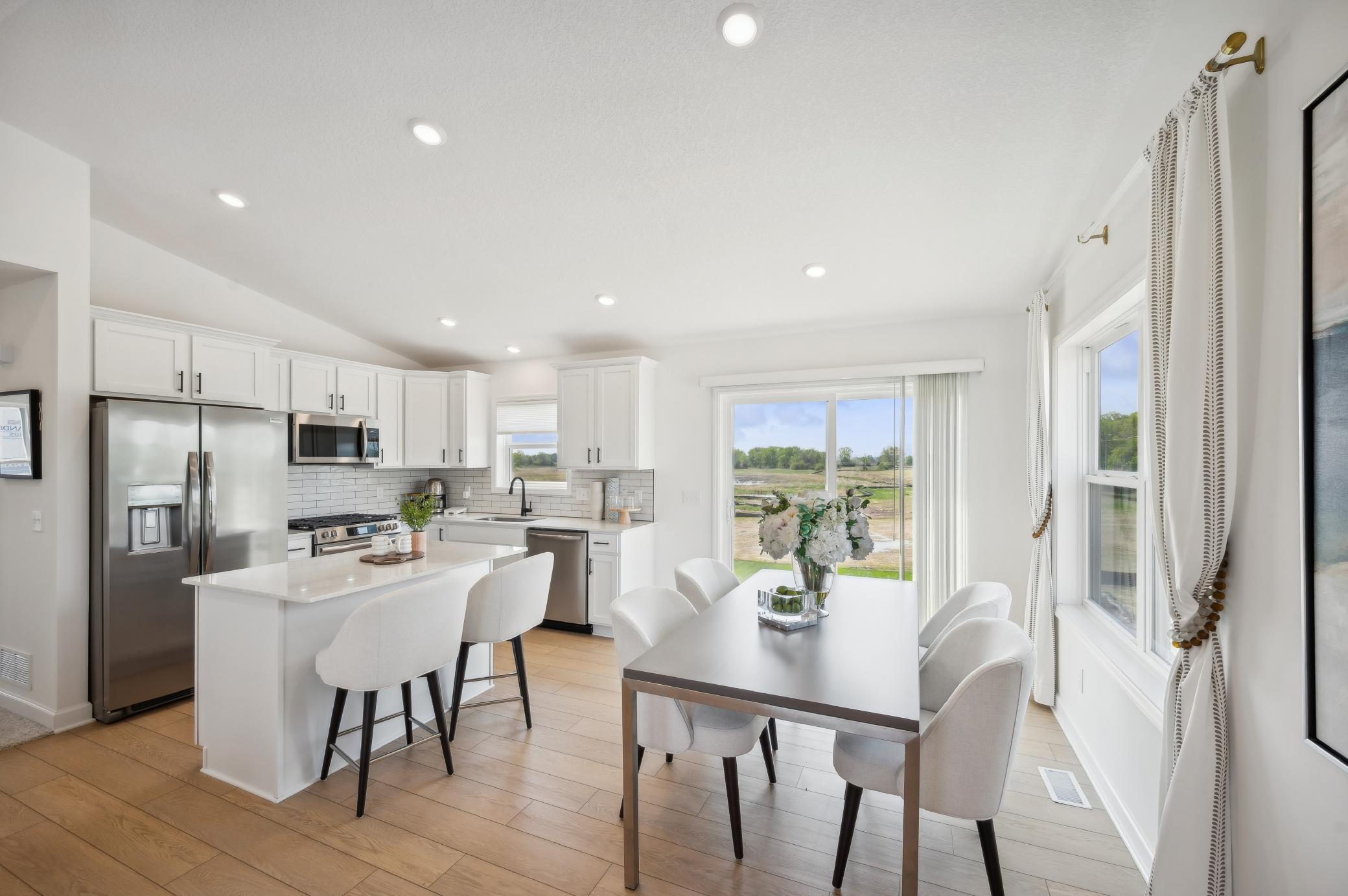 (Photo of a model home, actual finishes may vary)