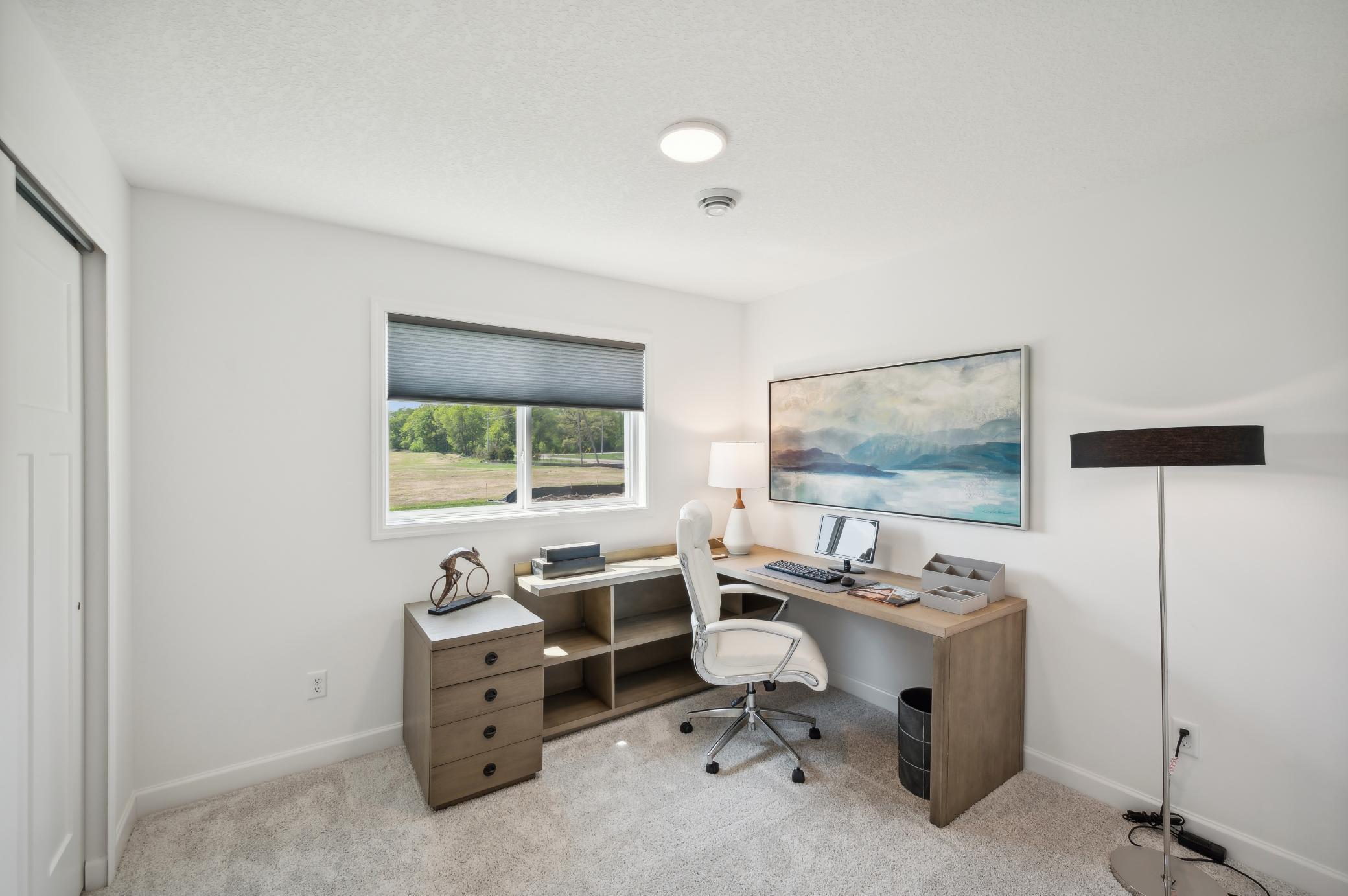 (Photo of a model home, actual finishes may vary)
