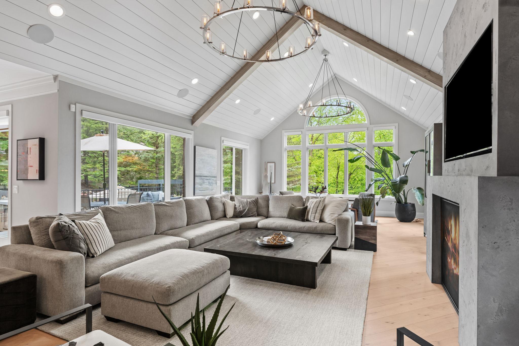 90-web-or-mls-3554 Fairway Ct-90.jpg