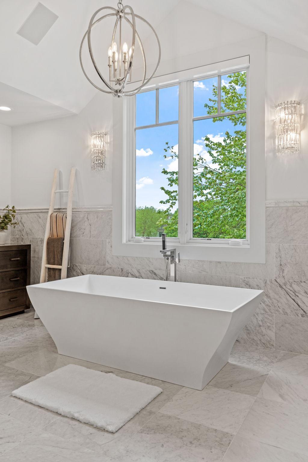 128-web-or-mls-3554 Fairway Ct-128.jpg
