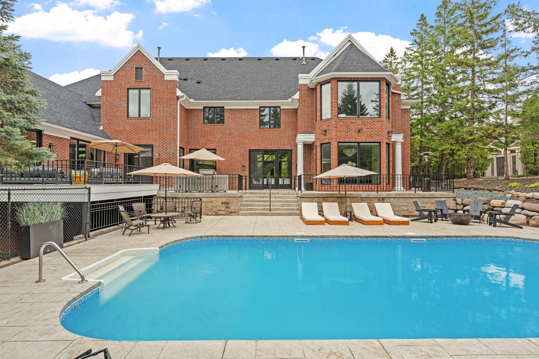 27-web-or-mls-3554 Fairway Ct-27.jpg