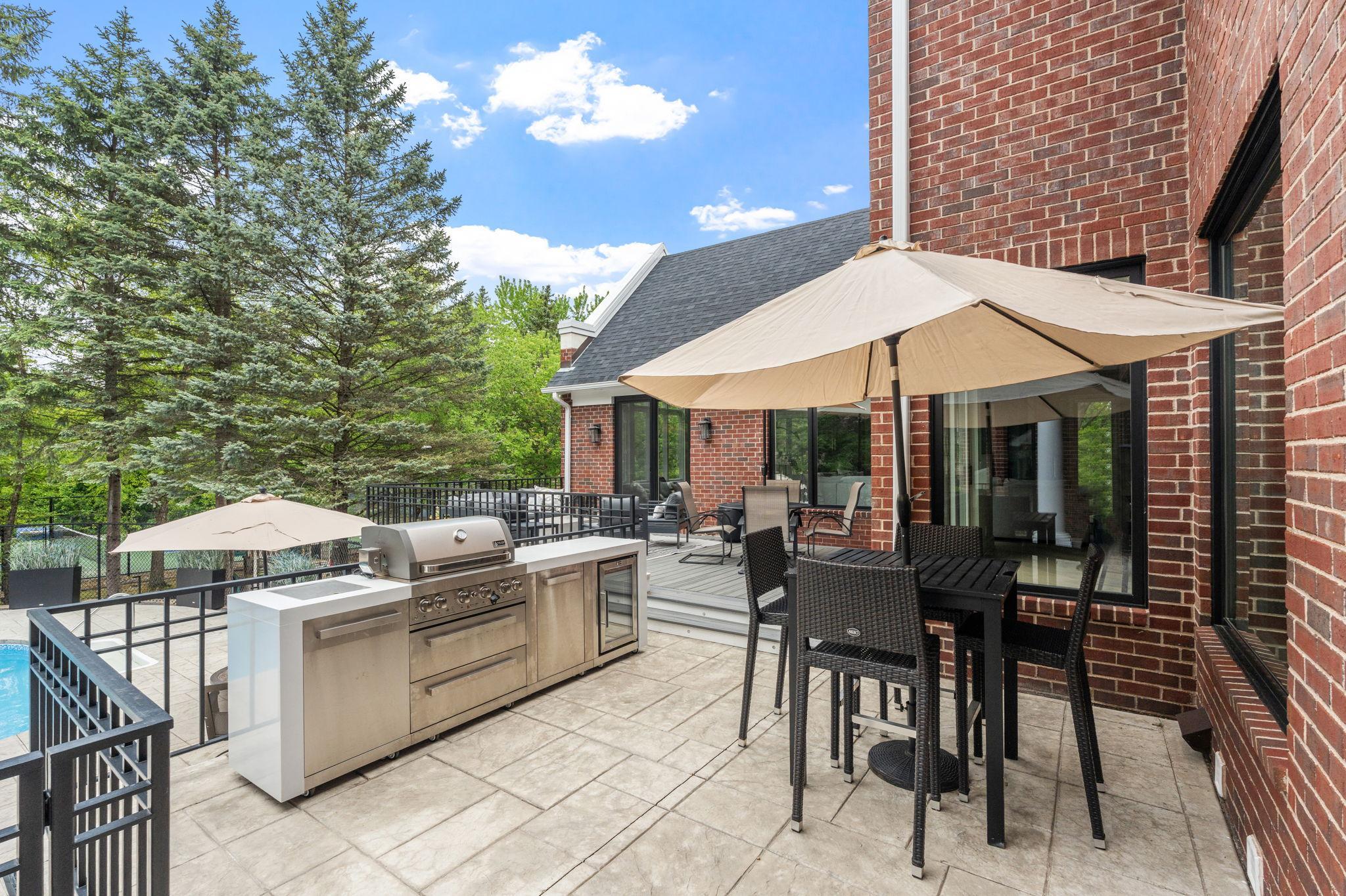 13-web-or-mls-3554 Fairway Ct-13.jpg