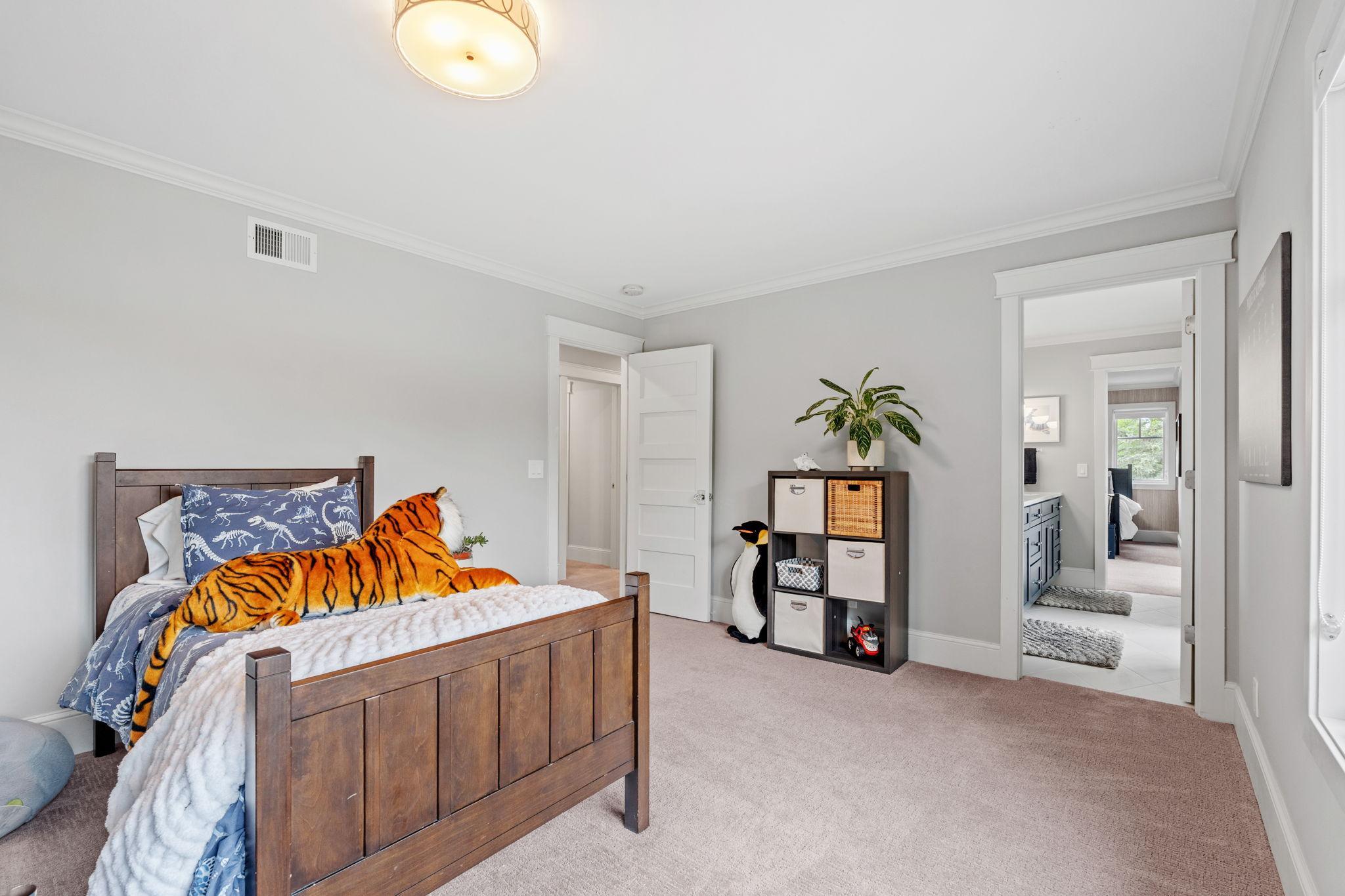 143-web-or-mls-3554 Fairway Ct-143.jpg