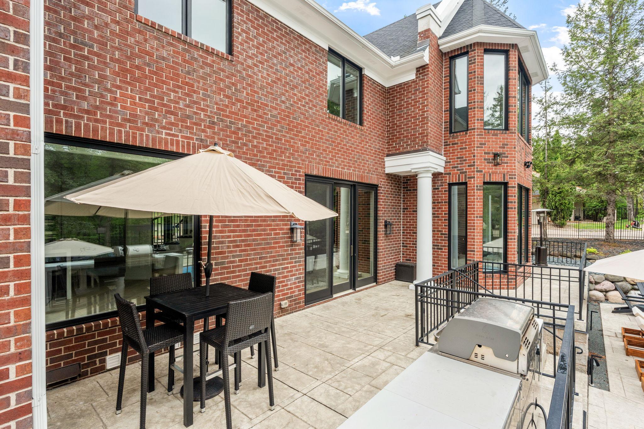 15-web-or-mls-3554 Fairway Ct-15.jpg