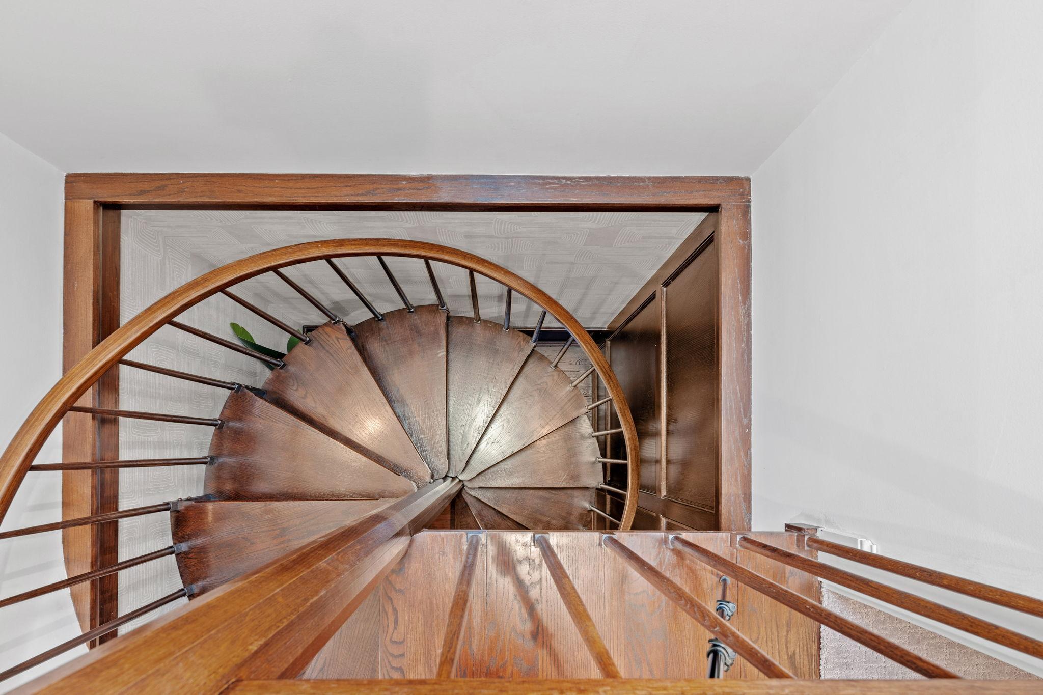 156-web-or-mls-3554 Fairway Ct-156.jpg