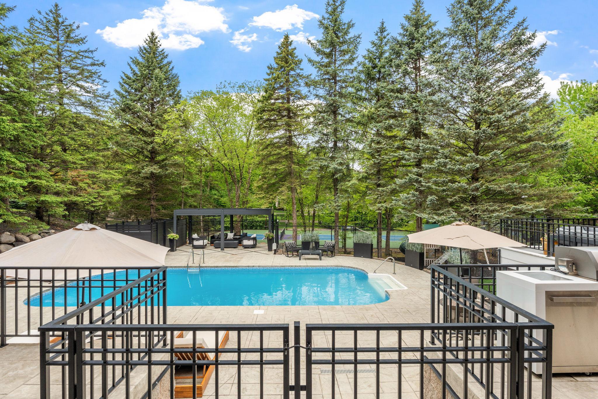 14-web-or-mls-3554 Fairway Ct-14.jpg