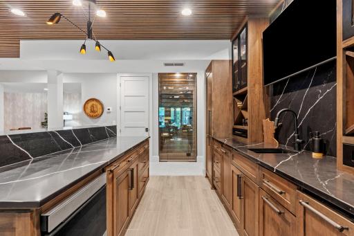 3554 Fairway Court, Minnetonka, MN 55305