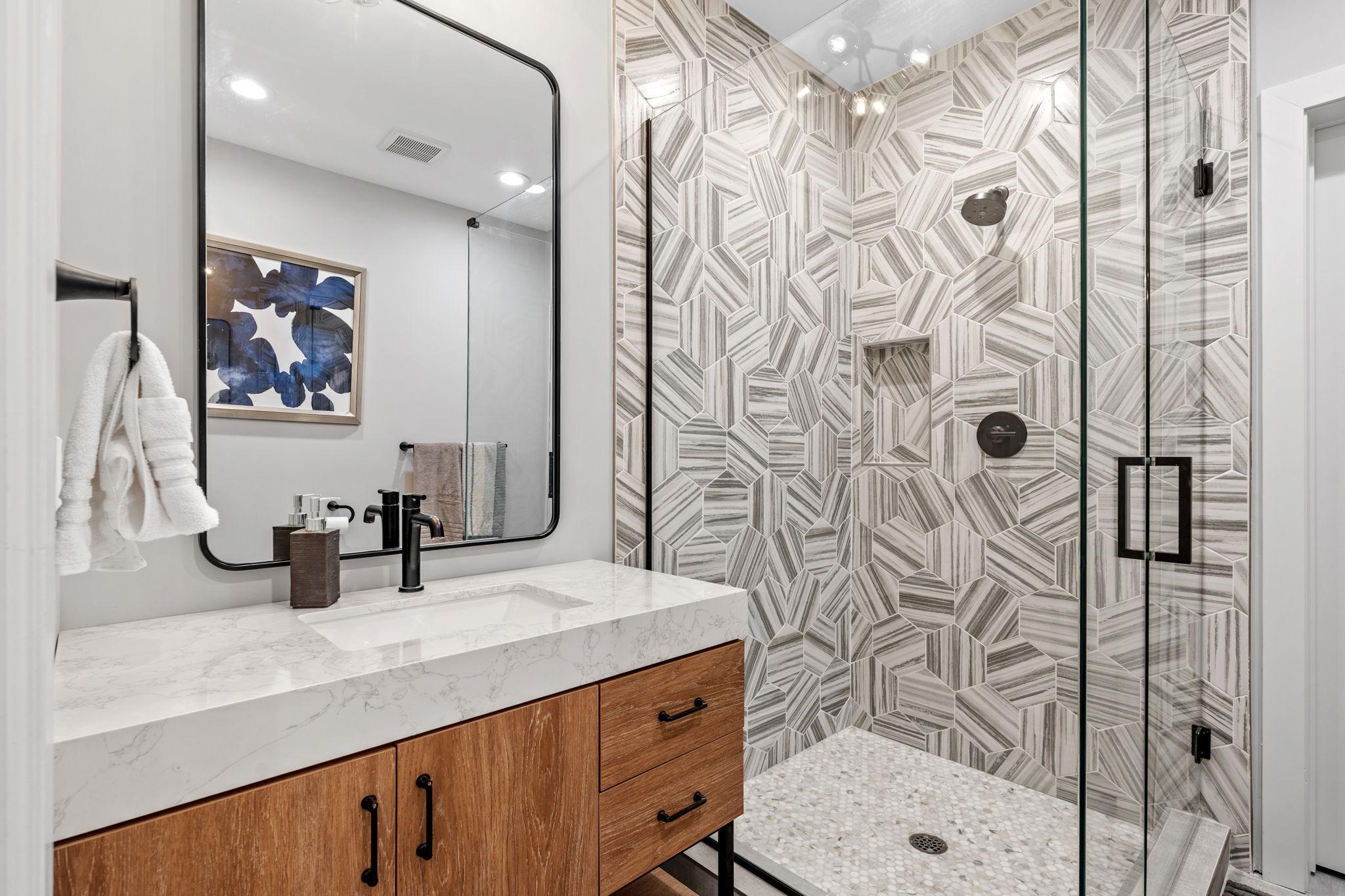 184-web-or-mls-3554 Fairway Ct-184.jpg