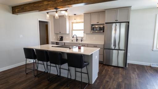 206 S Whitney Street, Marshall, MN 56258