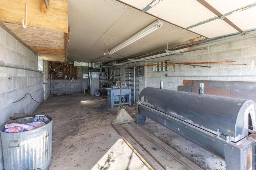 S3565 Rooster Ridge Lane, Fountain City, WI 54629