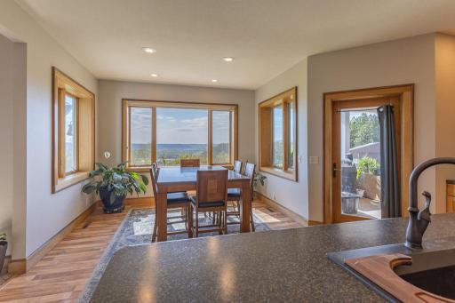 S3565 Rooster Ridge Lane, Fountain City, WI 54629
