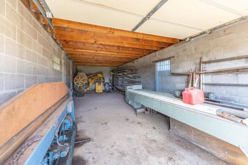 S3565 Rooster Ridge Lane, Fountain City, WI 54629