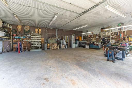 S3565 Rooster Ridge Lane, Fountain City, WI 54629