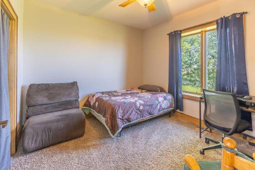 S3565 Rooster Ridge Lane, Fountain City, WI 54629