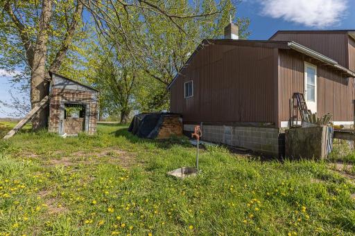 S3565 Rooster Ridge Lane, Fountain City, WI 54629