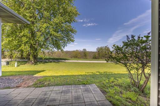 S3565 Rooster Ridge Lane, Fountain City, WI 54629