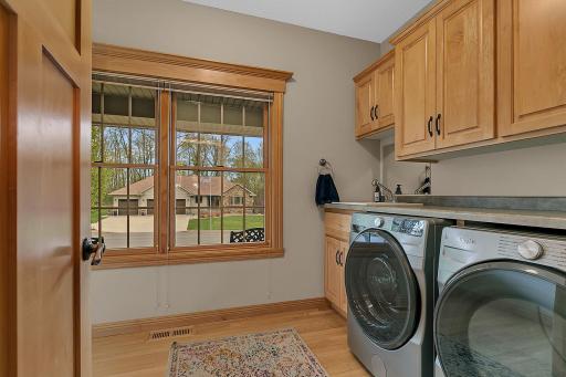 1301 Pondview Lane, Saint Joseph, MN 56374