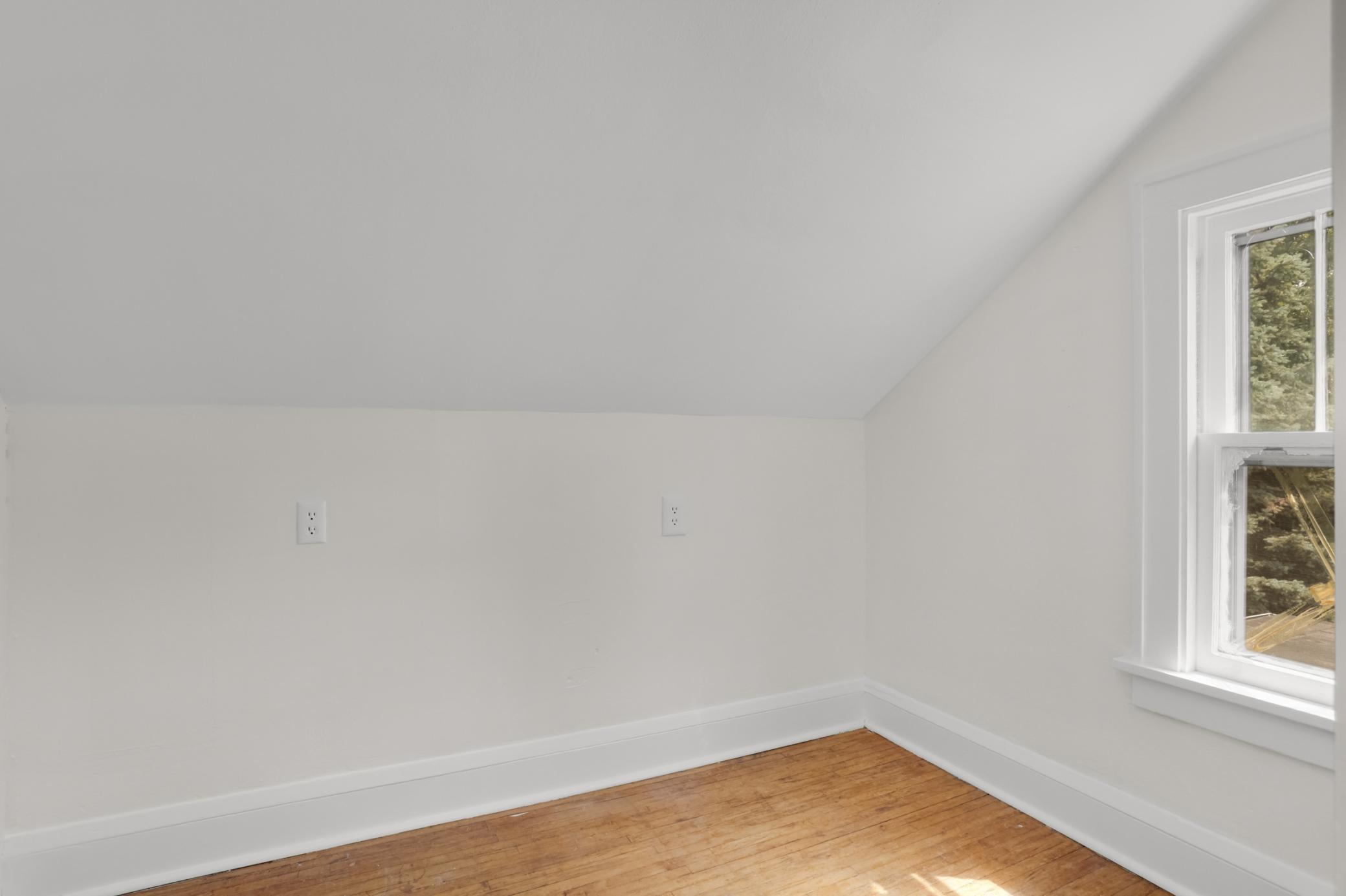 Upstairs flex room. Bring your imagination.