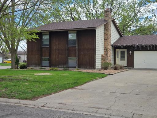 7965 75th Street S, Cottage Grove, MN 55016