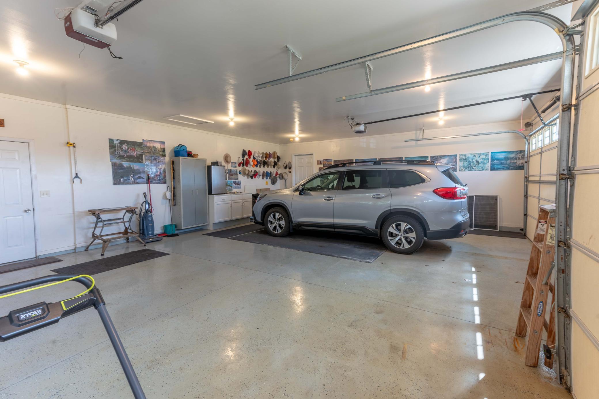 39 Attached Insulated Garage.jpg