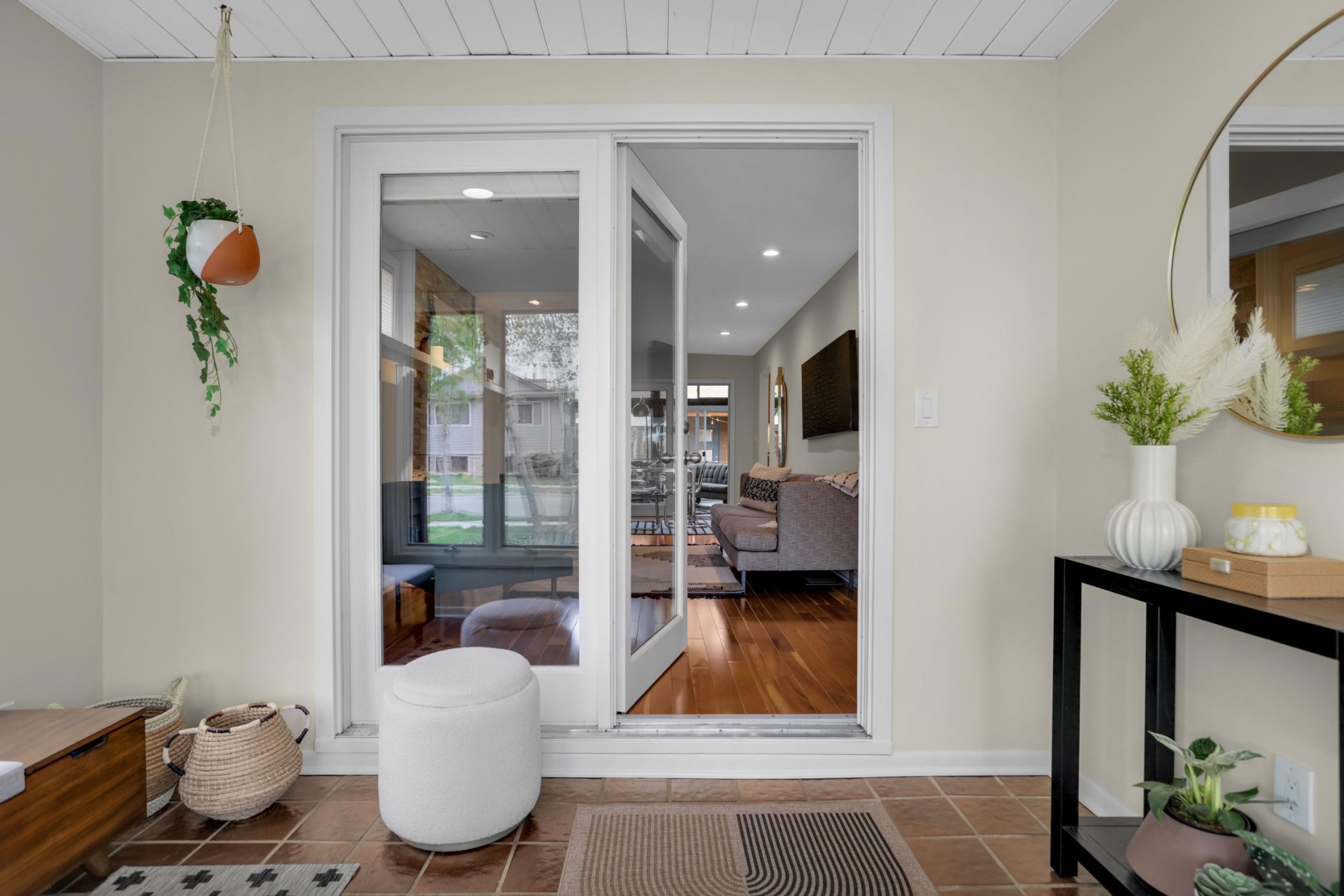 Foyer entry to home
