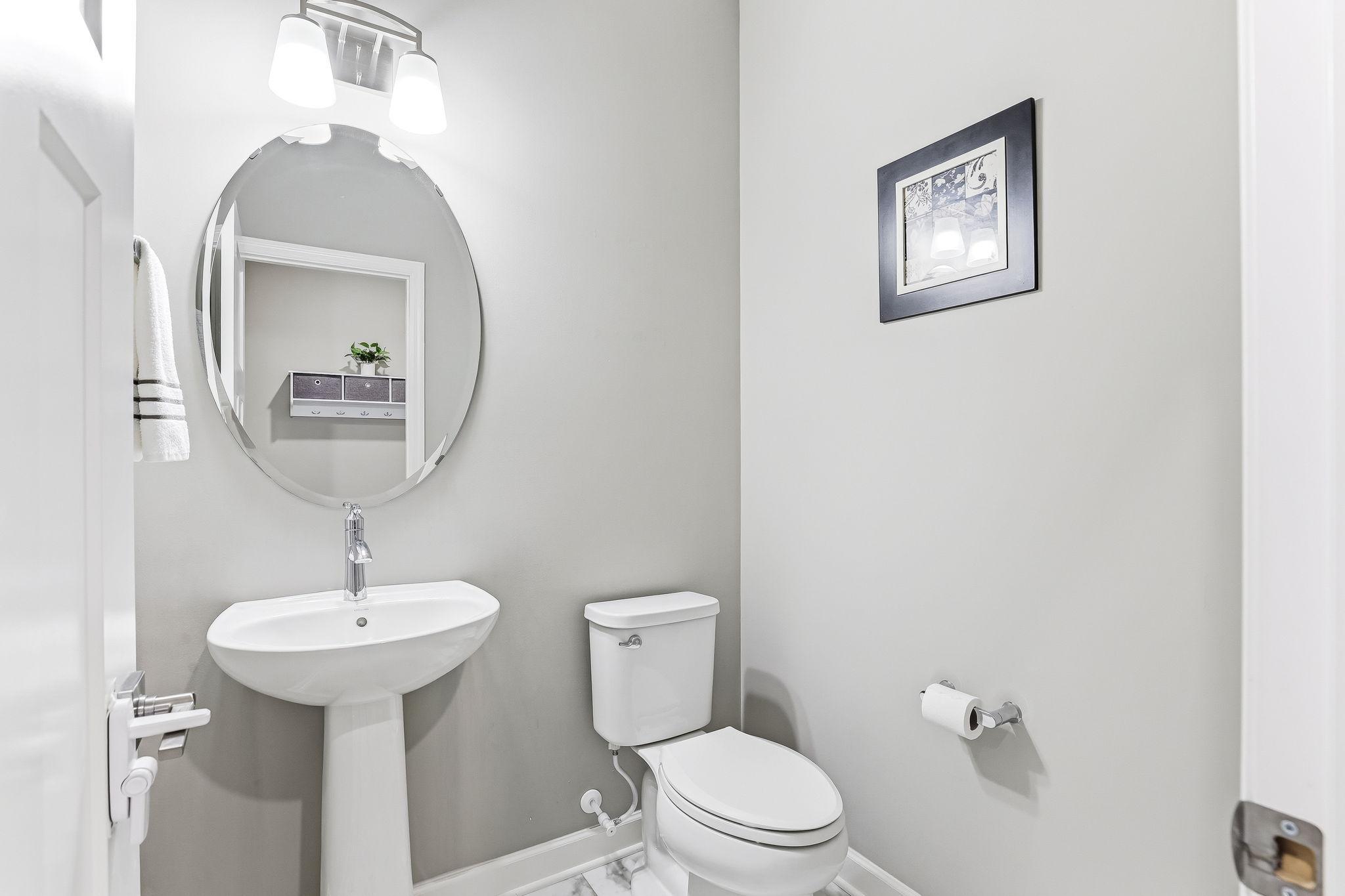 Main Floor 1/2 Bath