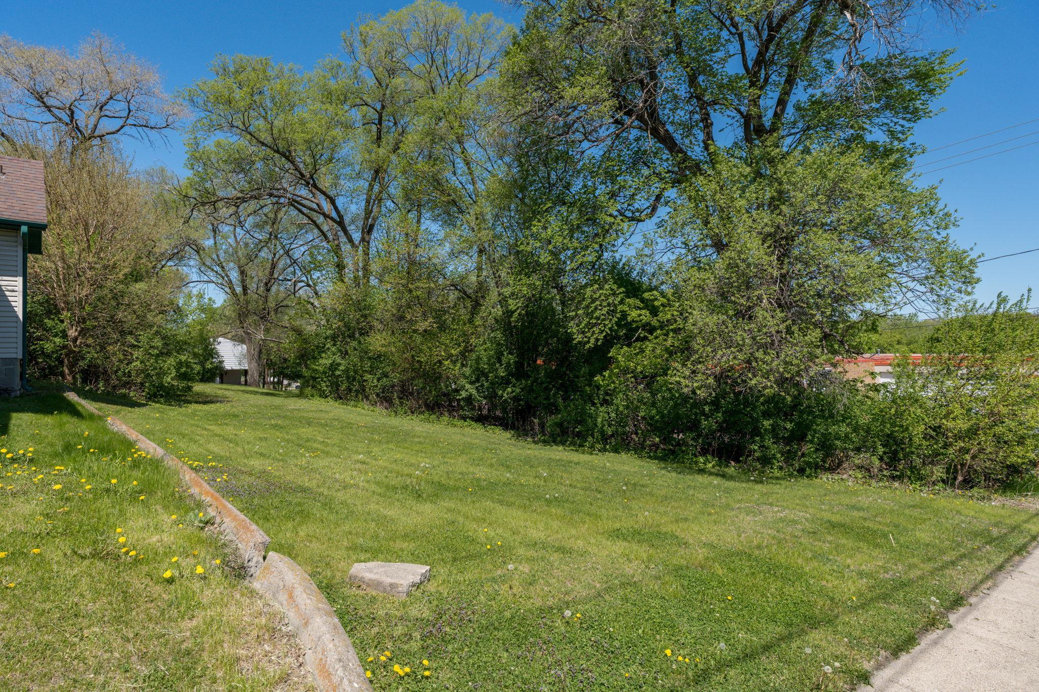 84-web-or-mls-1618-3rd-ave.jpg