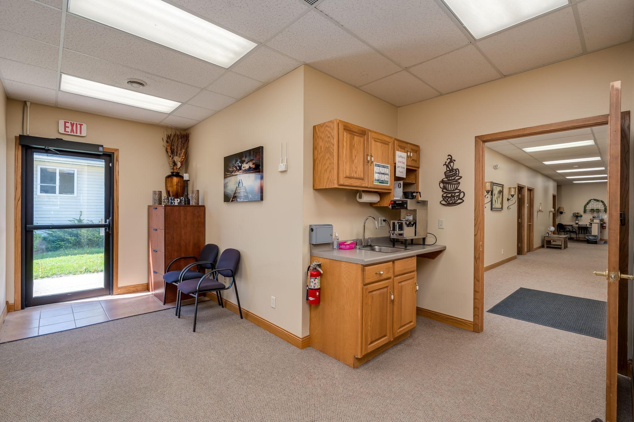 41-web-or-mls-1618-3rd-ave.jpg