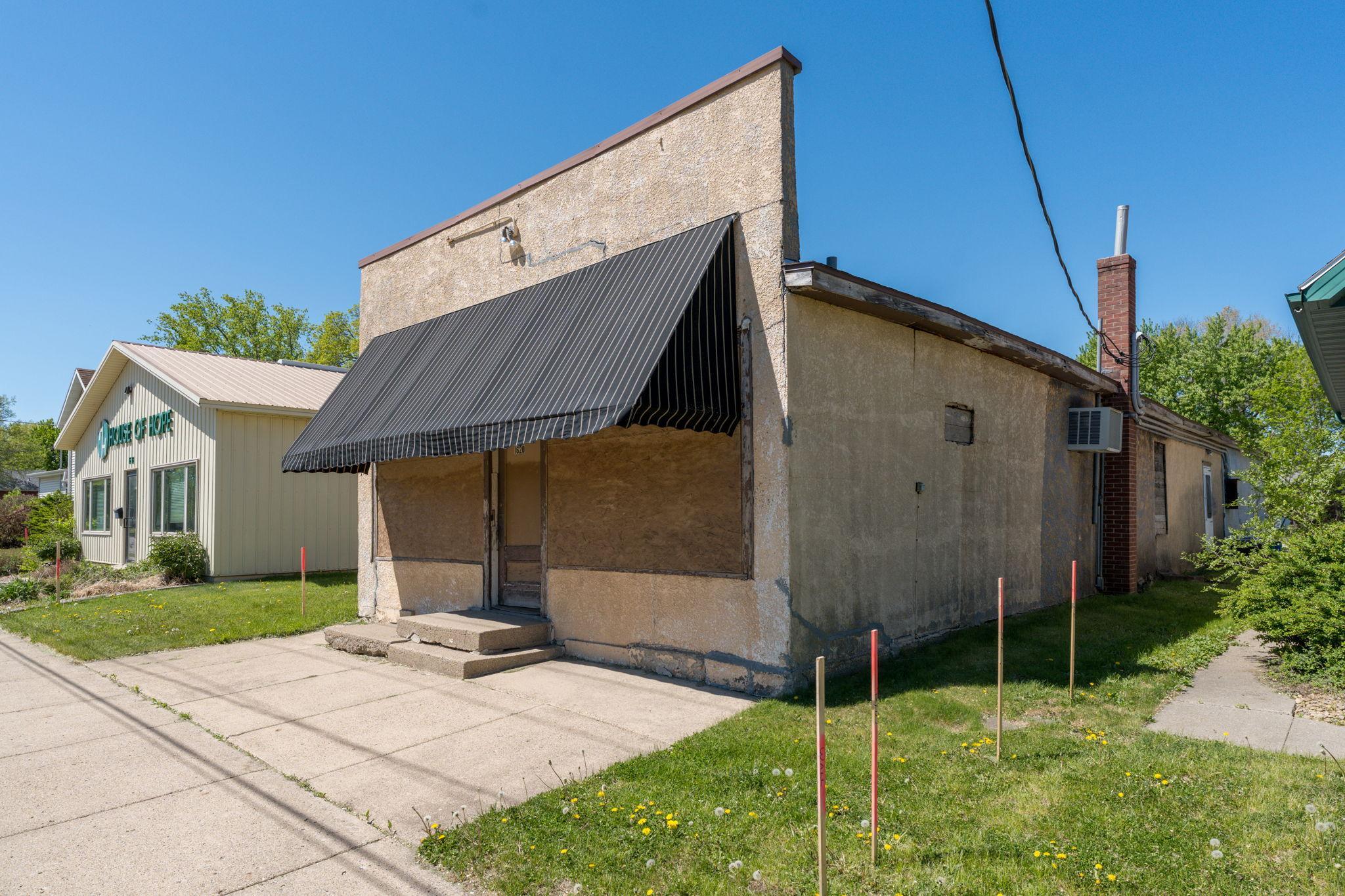78-web-or-mls-1618-3rd-ave.jpg