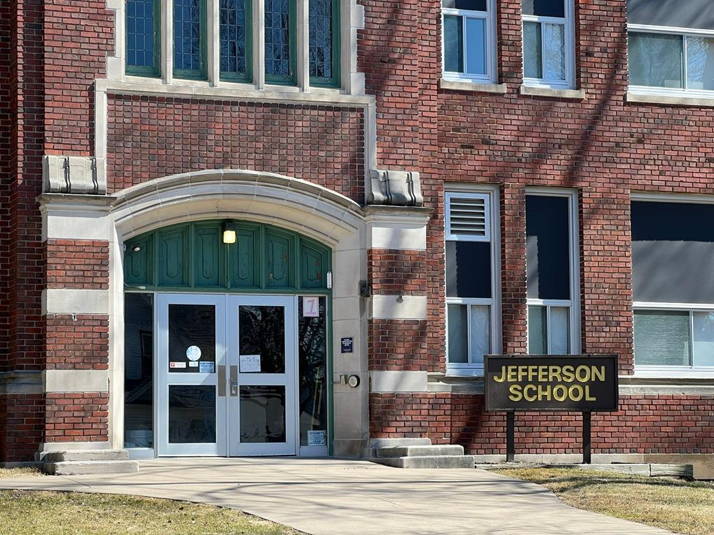 Jefferson school02.jpg