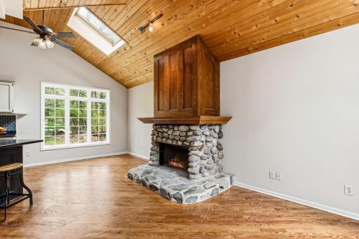 4785 Mayelin Avenue NE, Saint Michael, MN 55376