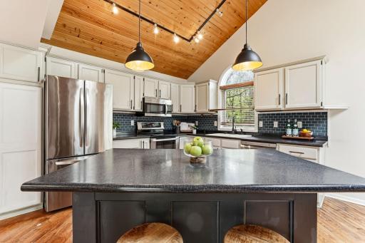 4785 Mayelin Avenue NE, Saint Michael, MN 55376