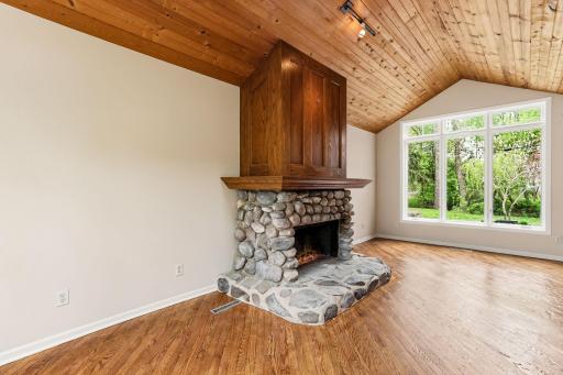 4785 Mayelin Avenue NE, Saint Michael, MN 55376