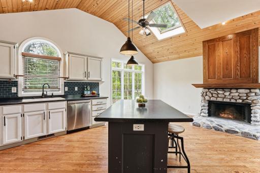 4785 Mayelin Avenue NE, Saint Michael, MN 55376