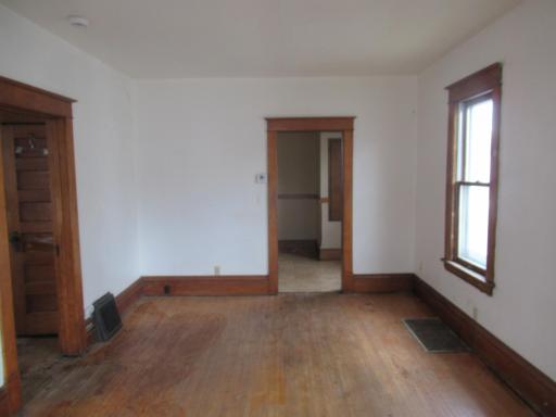 DiningRoom.JPG
