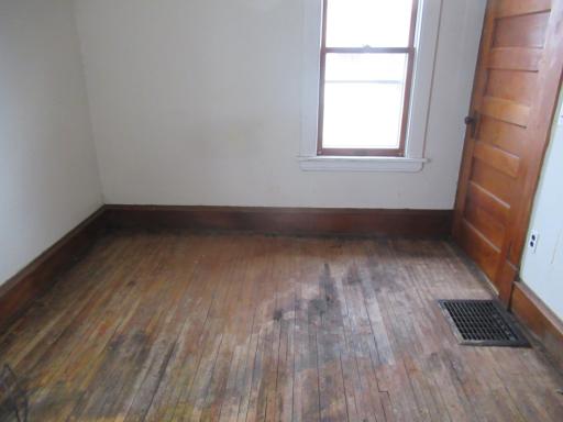 Bedroom1.JPG