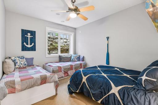 There is plenty of room to entertain guests and visitiors!