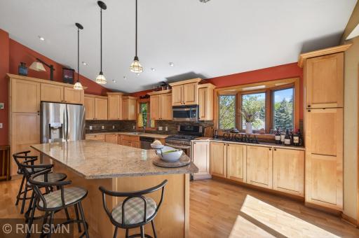 5018 Lemire Lane, White Bear Lake, MN 55110