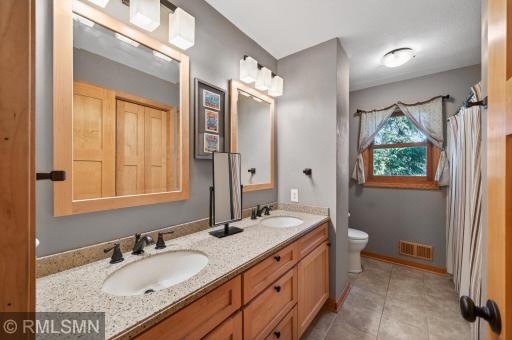 5018 Lemire Lane, White Bear Lake, MN 55110