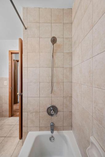A view of the tub enclosure