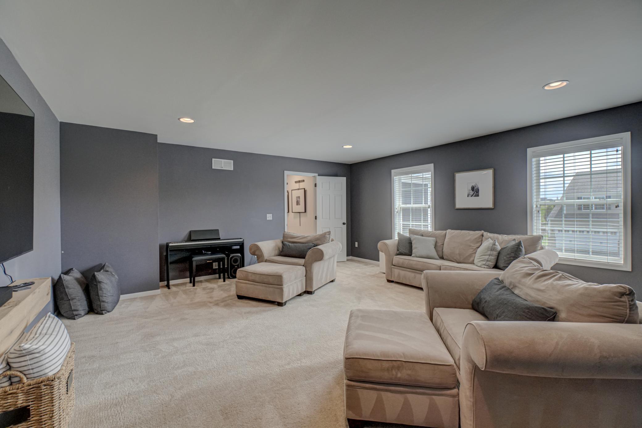4891 159th St W-45.jpg