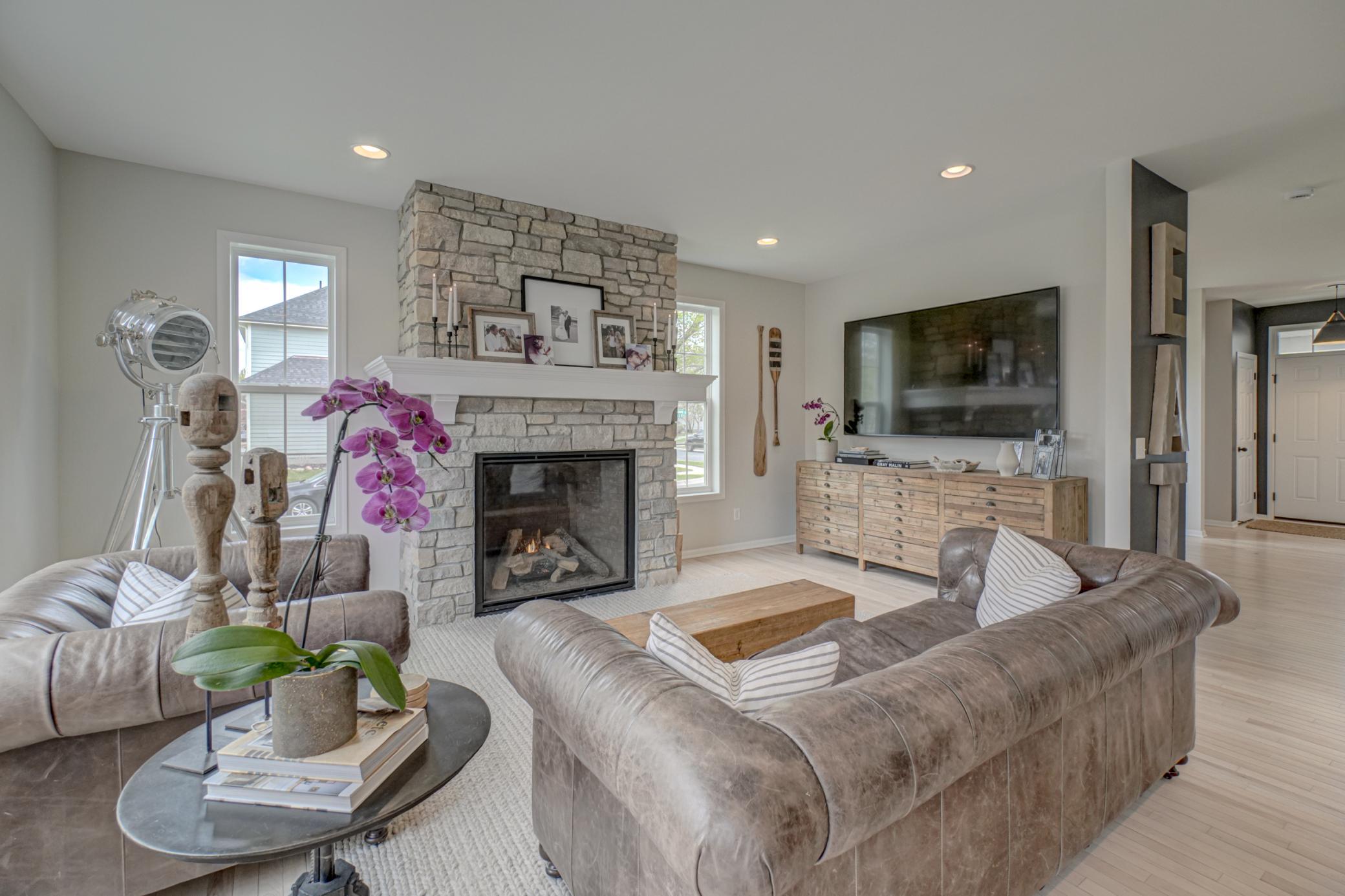4891 159th St W-27.jpg