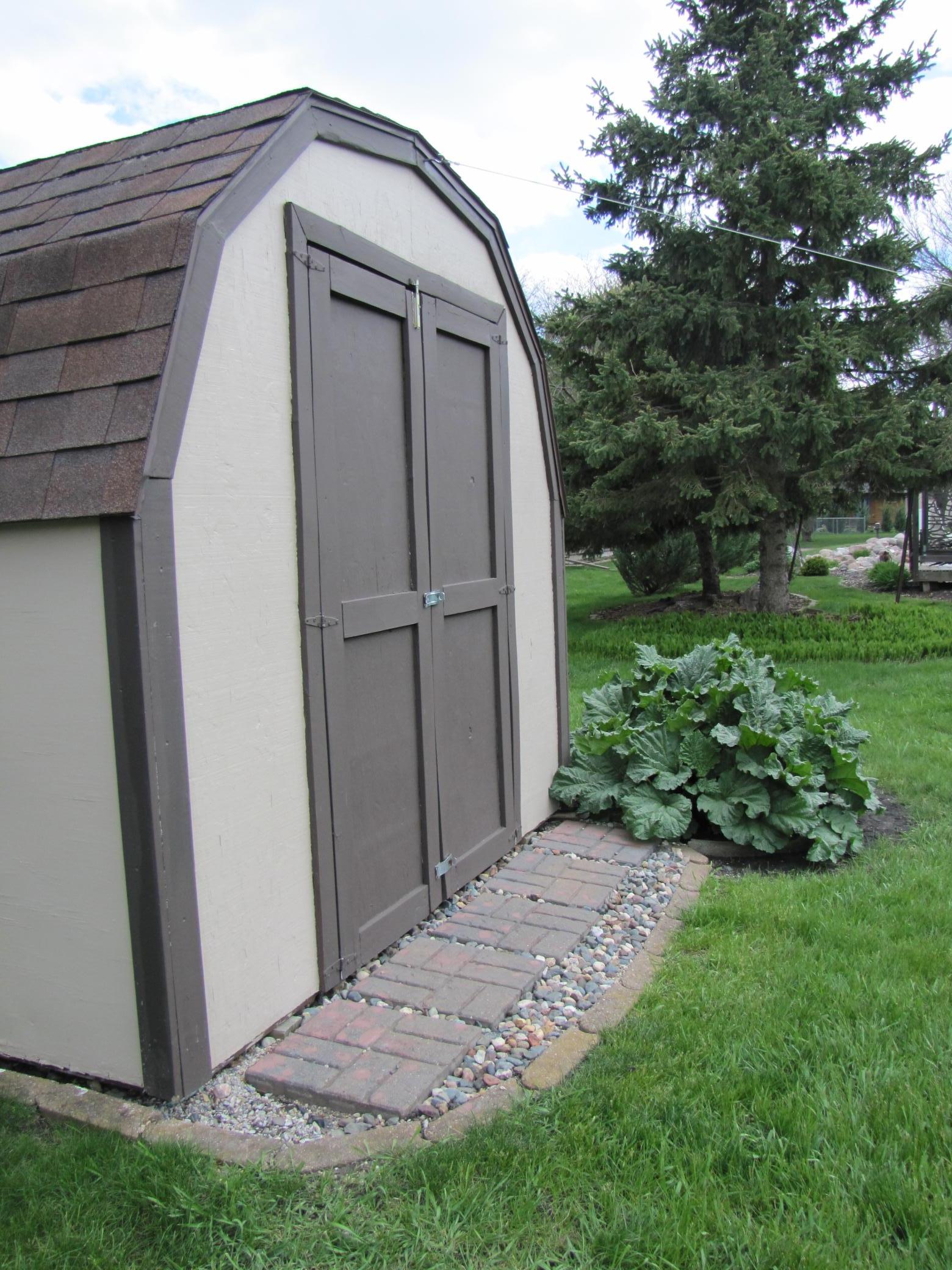 Shed.JPG