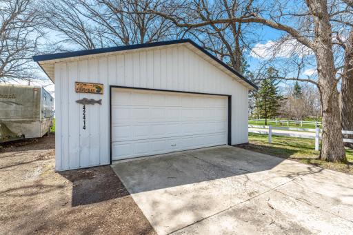 42414 Sunset Hill Road, Battle Lake, MN 56515