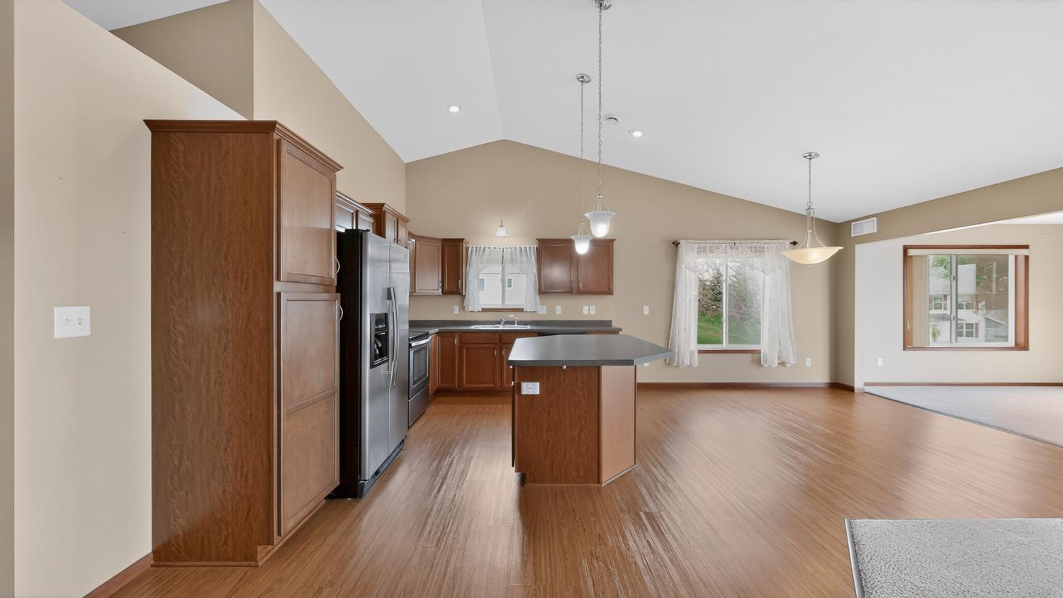 Kitchen/Dining