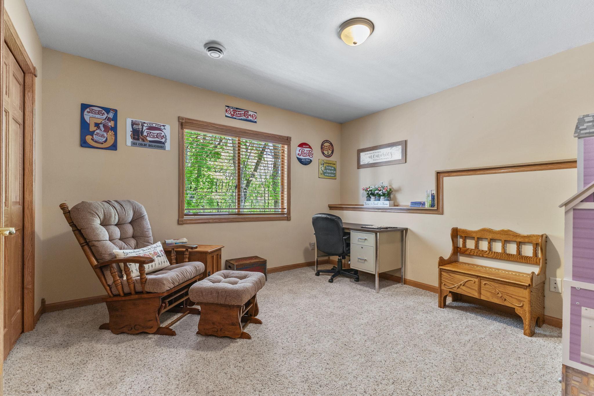 5th Bedroom in LL