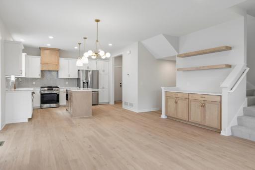 16905 Draft Horse Boulevard, Lakeville, MN 55044